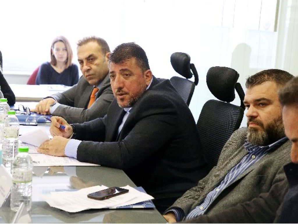 «Να πράξει τα δέοντα ο Μπαλτάκος»