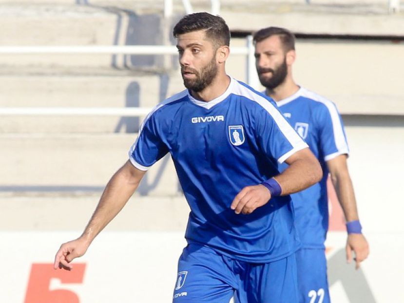 Σπάτα ο Καλτσάς