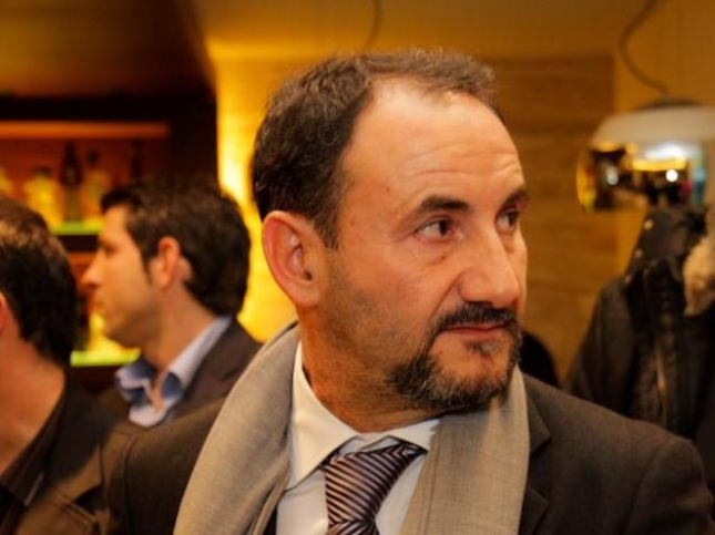 Ξεκαθαρίζει του προπονητή