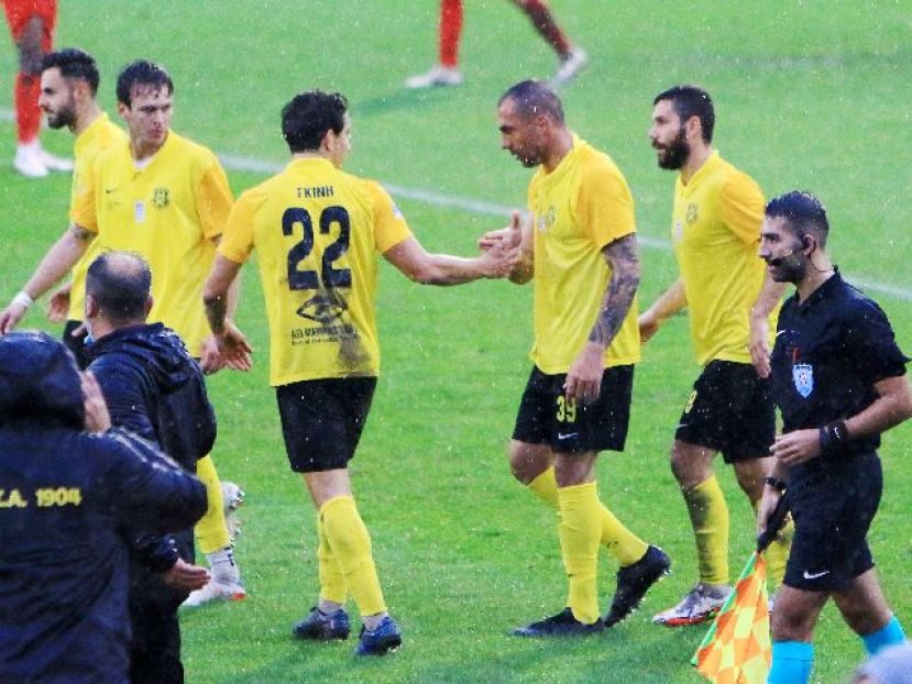Προσφυγή και ο Κοτσώνης