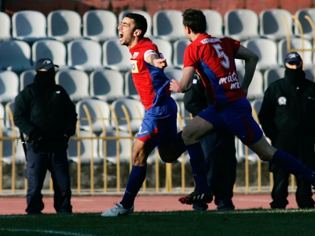 Προσγειωμένοι στον Τύρναβο