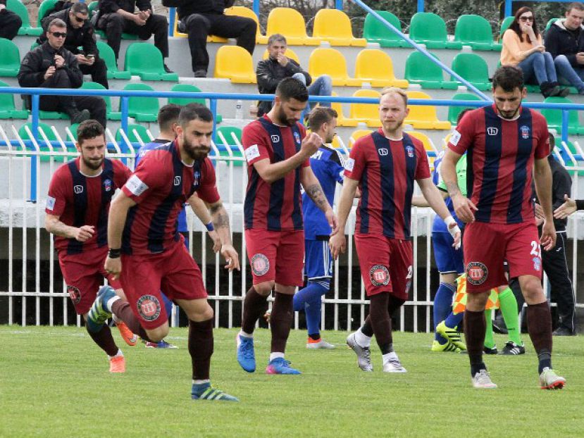 Όσοι έμειναν…