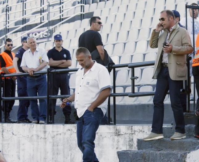 Τα τρία σενάρια για τη Δόξα