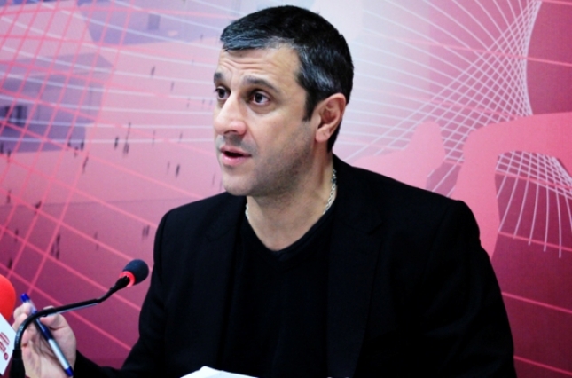 «Συναισθηματικά γεμάτος, οικονομικά άδειος»