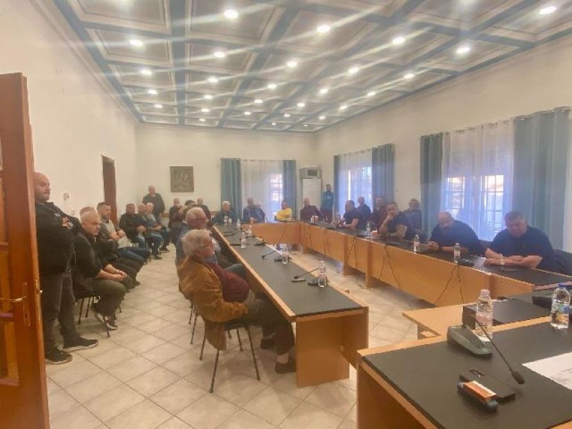 «Βοηθήστε για το Μ.Κ.»
