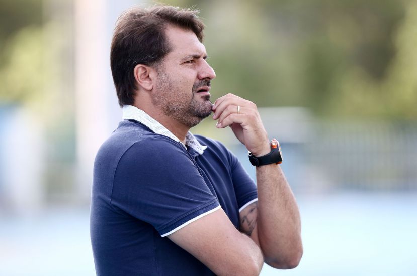 Αναμονή για φιλικό