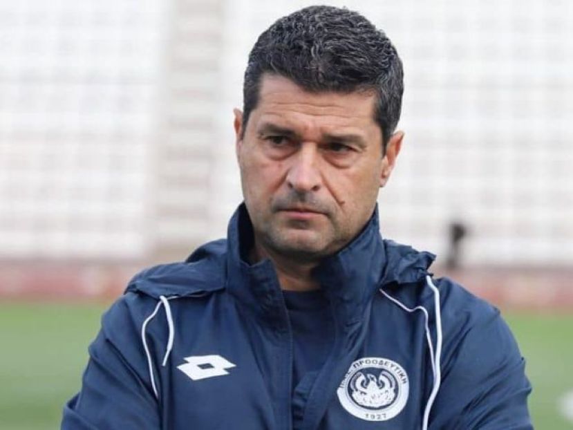 «Ξαφνική η παραίτηση»