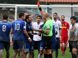 Με 10…δεν χάνει