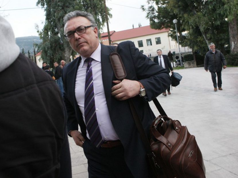 «Προστατεύει τις ΠΑΕ, αδικεί τους ποδοσφαιριστές»