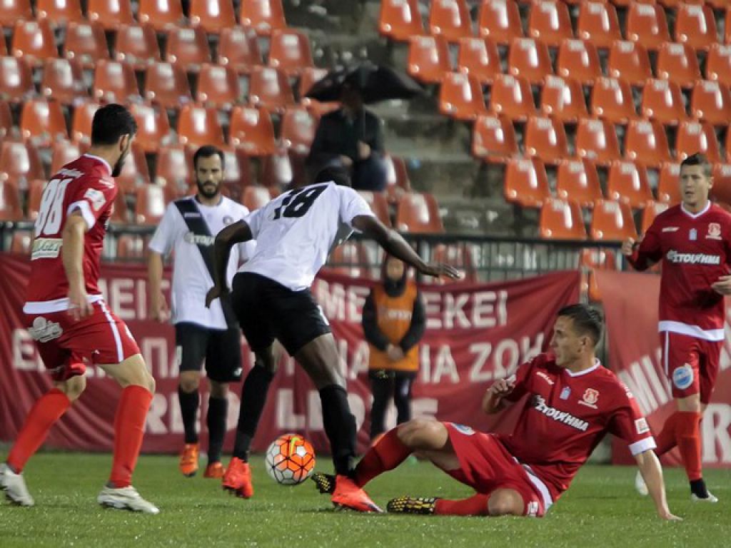 Νοκ άουτ και ο Γιάντσης