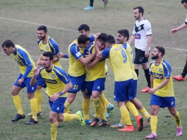 Αποχή στη Ζάκυνθο!