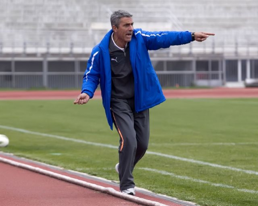 Βασιλακάκης: «Να μη σκύψουμε το κεφάλι»