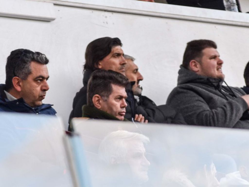 «Βέλη» και αποκαλύψεις Αμανατίδη