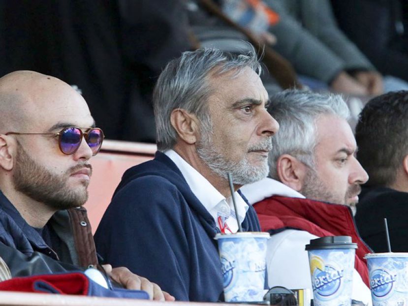 «Αλλαγή έδρας ή αποχώρηση»!