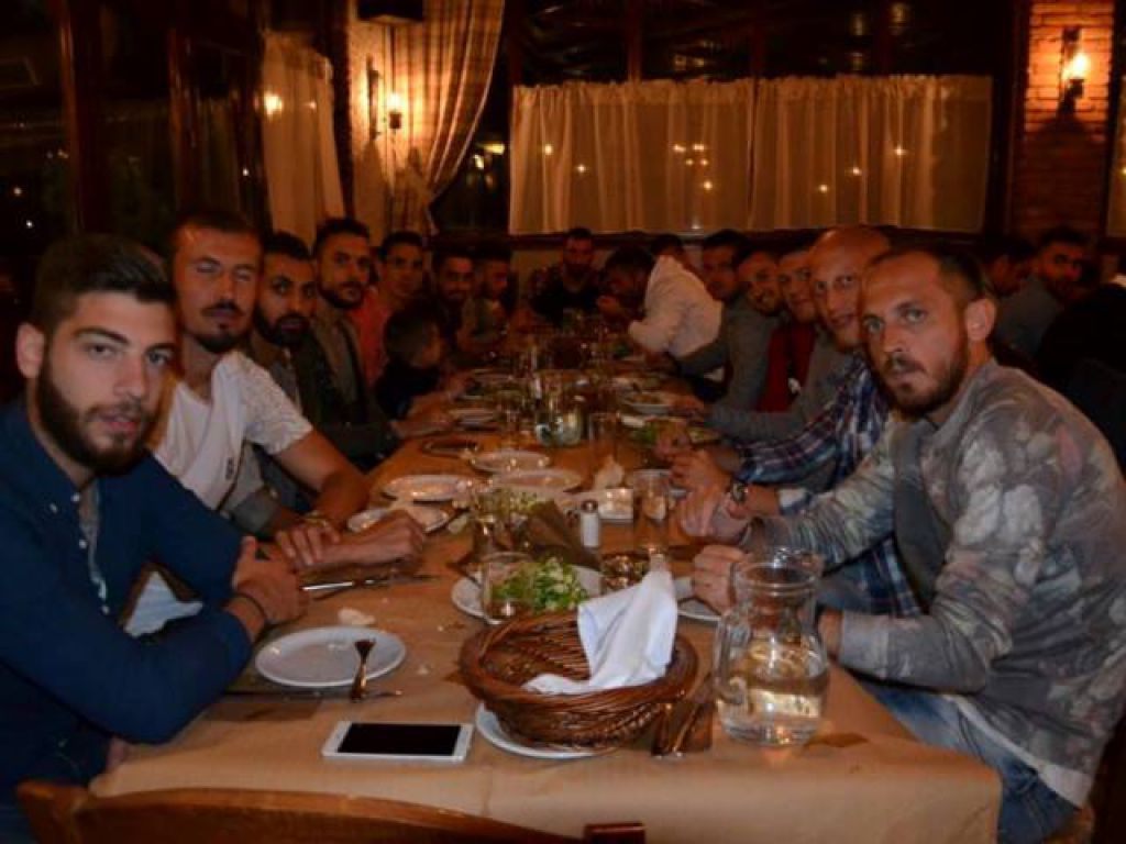 Δείπνο στον ΑΟΤ (photos)