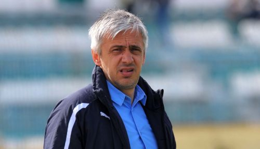 «Εξι-επτά παίκτες ακόμη»