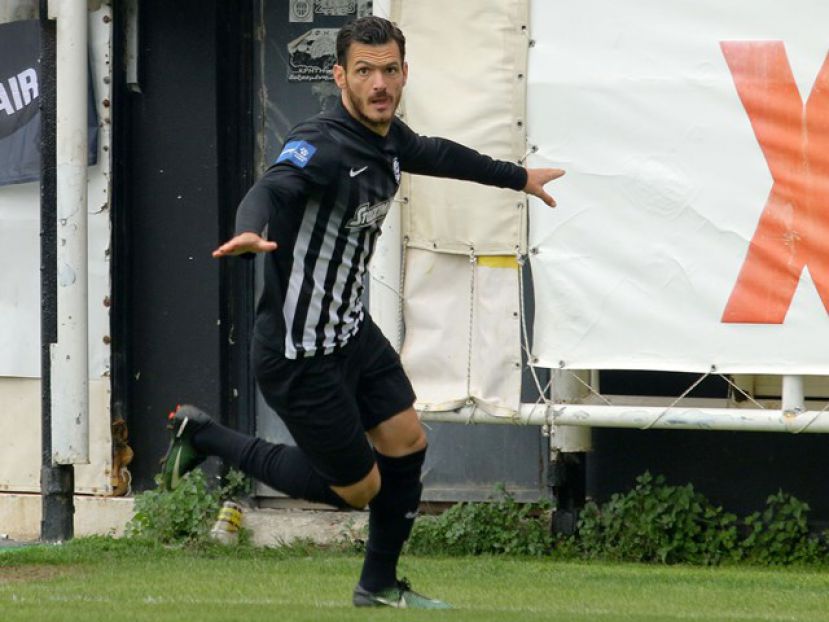 Νέο μέτωπο… Πάγκαλος