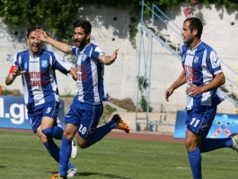 Πέταγε φωτιές η Καλλιθέα!