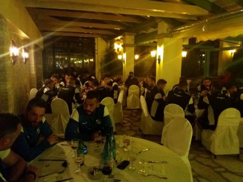 Μπάρμπεκιου για αντίο