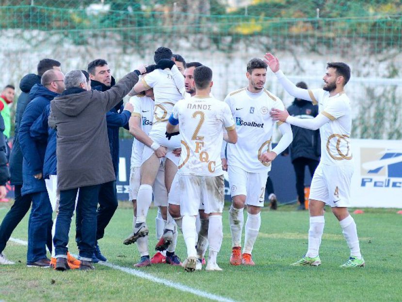 Φουλάρει για ενίσχυση