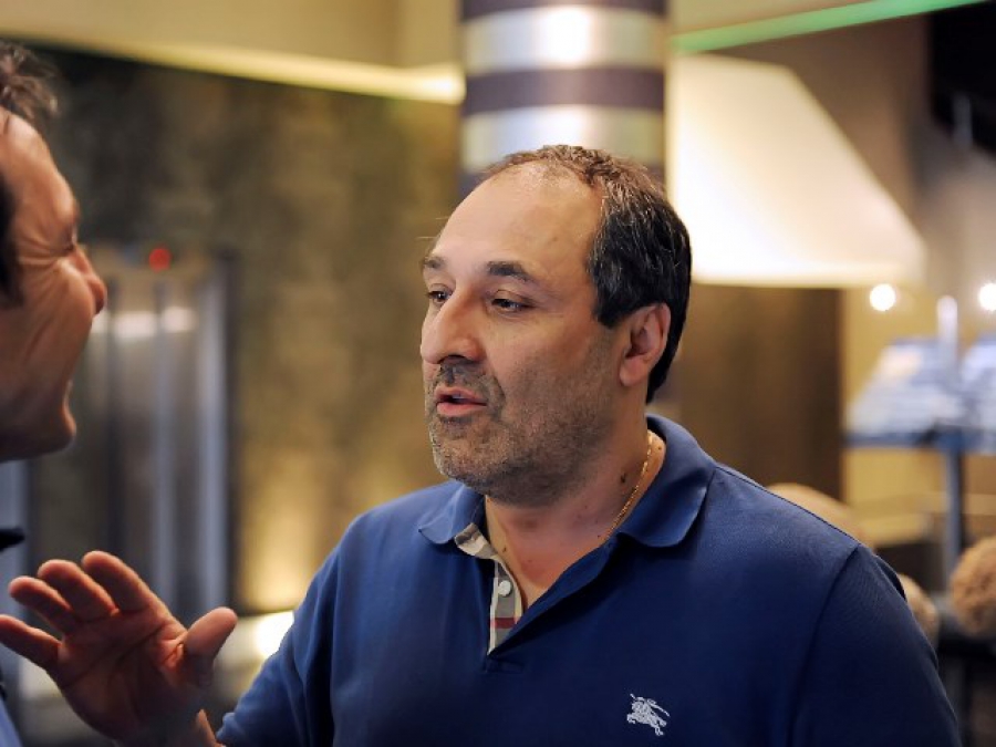 Τέλος επίσημα ο Μπέζας
