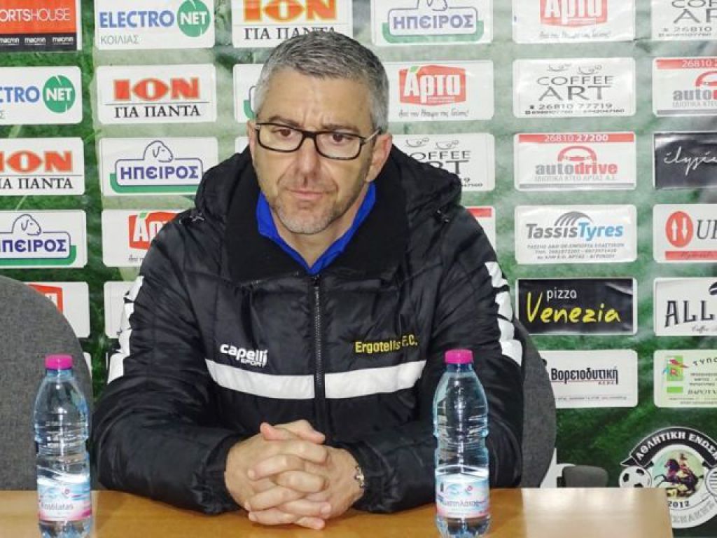 «Στο ίδιο έργο θεατές»