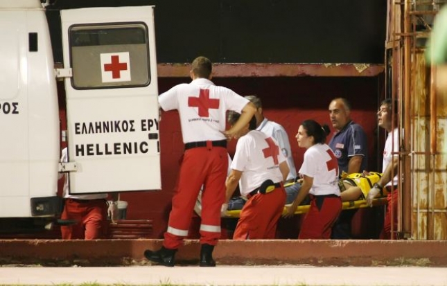 Ατύχημα με οπαδό στην Πάτρα (photos)