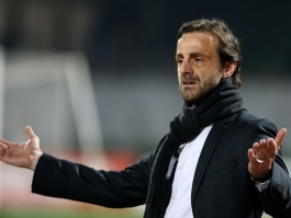 «Προπονητή από Super League»