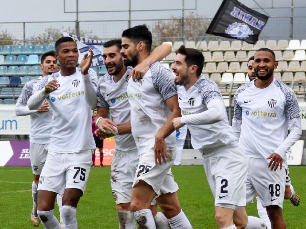 Πλήρης η Καλαμάτα