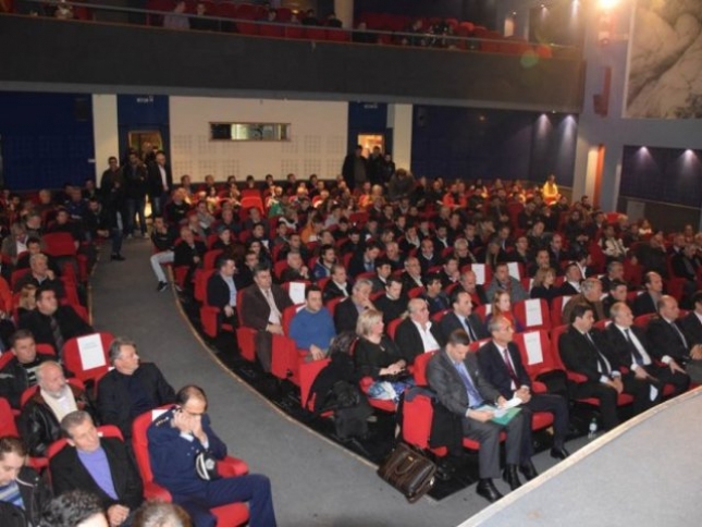 Πλήθος κόσμου στην ημερίδα (video)