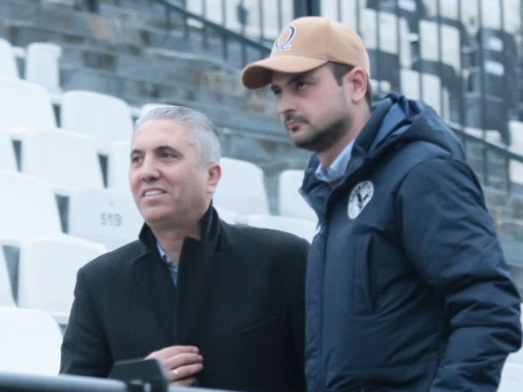 Κωστένογλου… 3,5 χρόνων