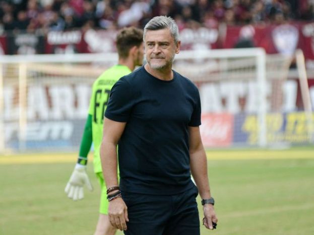 Δερμιτζάκης: «Σκοπεύω να παραιτηθώ»