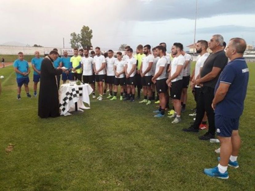 Αγιασμός και ευχές