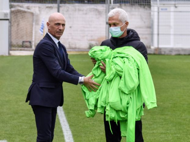 Επιστροφές για Σανίνο