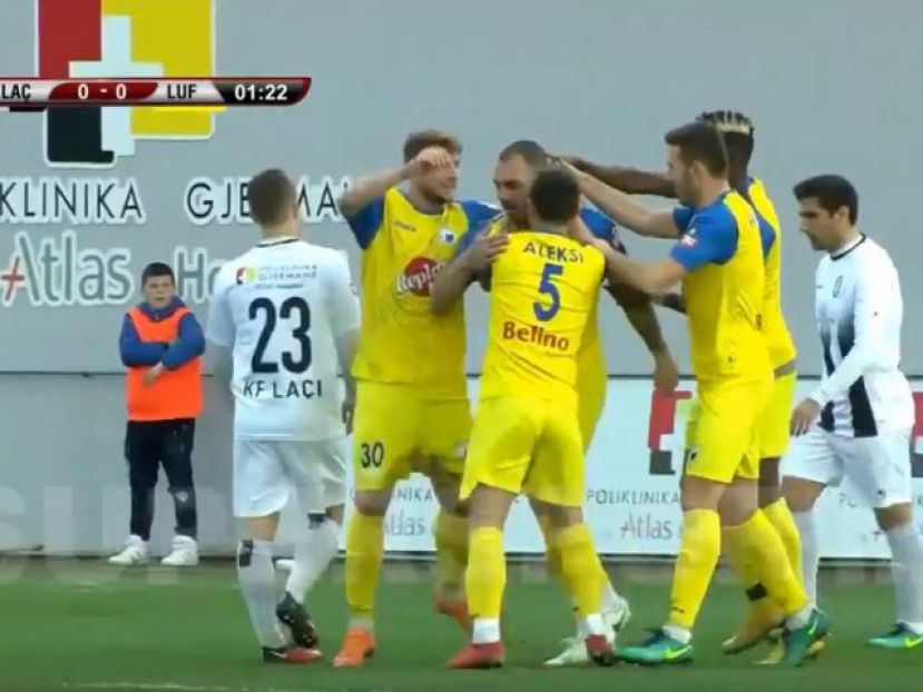 Σκόραρε με ψαλίδι ο Κοτσώνης (video)