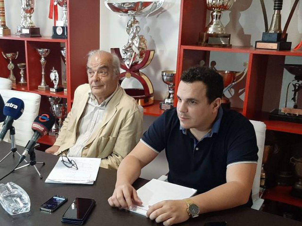 Πρόεδρος ο Πολιτόπουλος