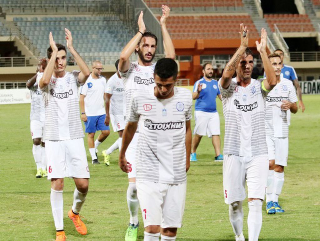 Διευκρίνηση για τα διαρκείας στον ΑΟΧ