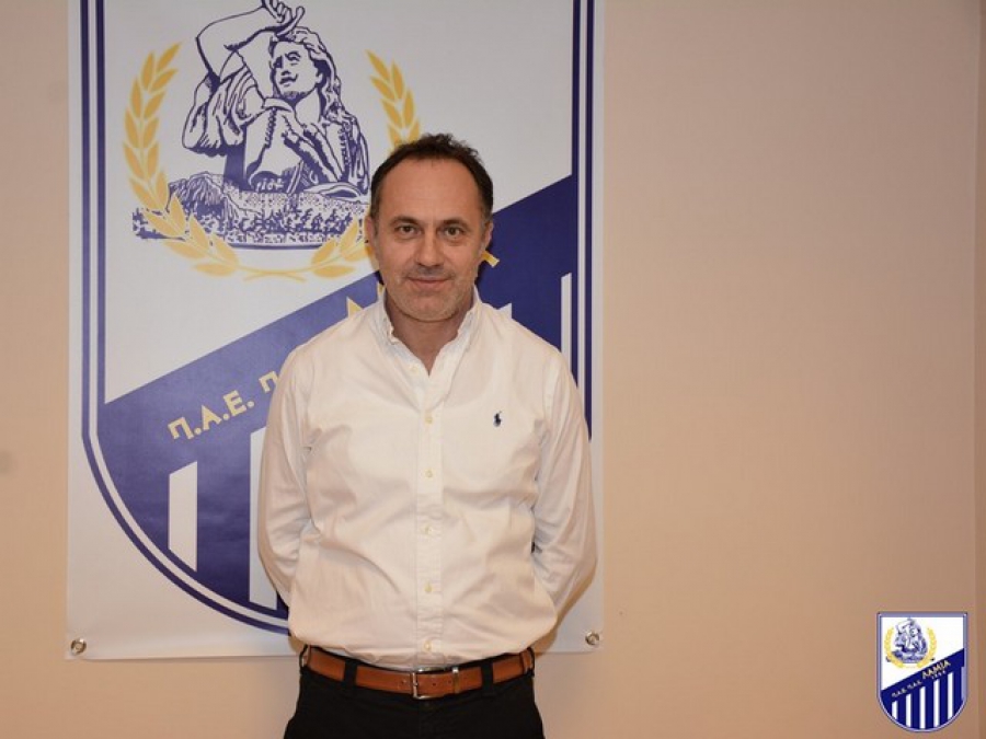 Επίθεση… φιλίας!