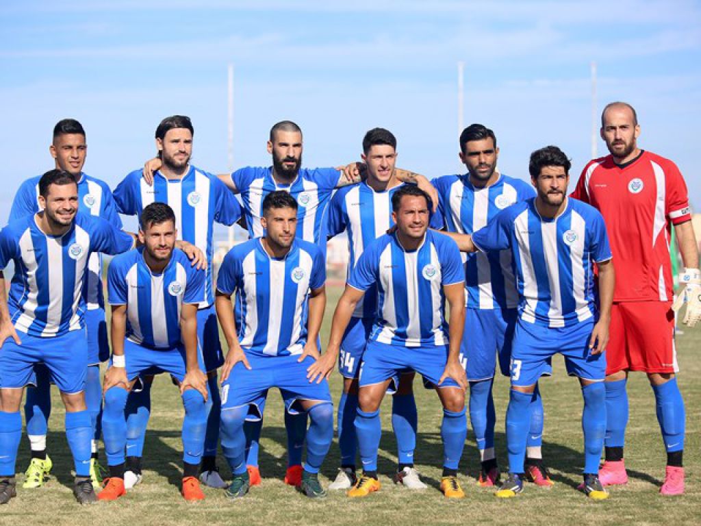 Με οδηγό τον Μάνιας