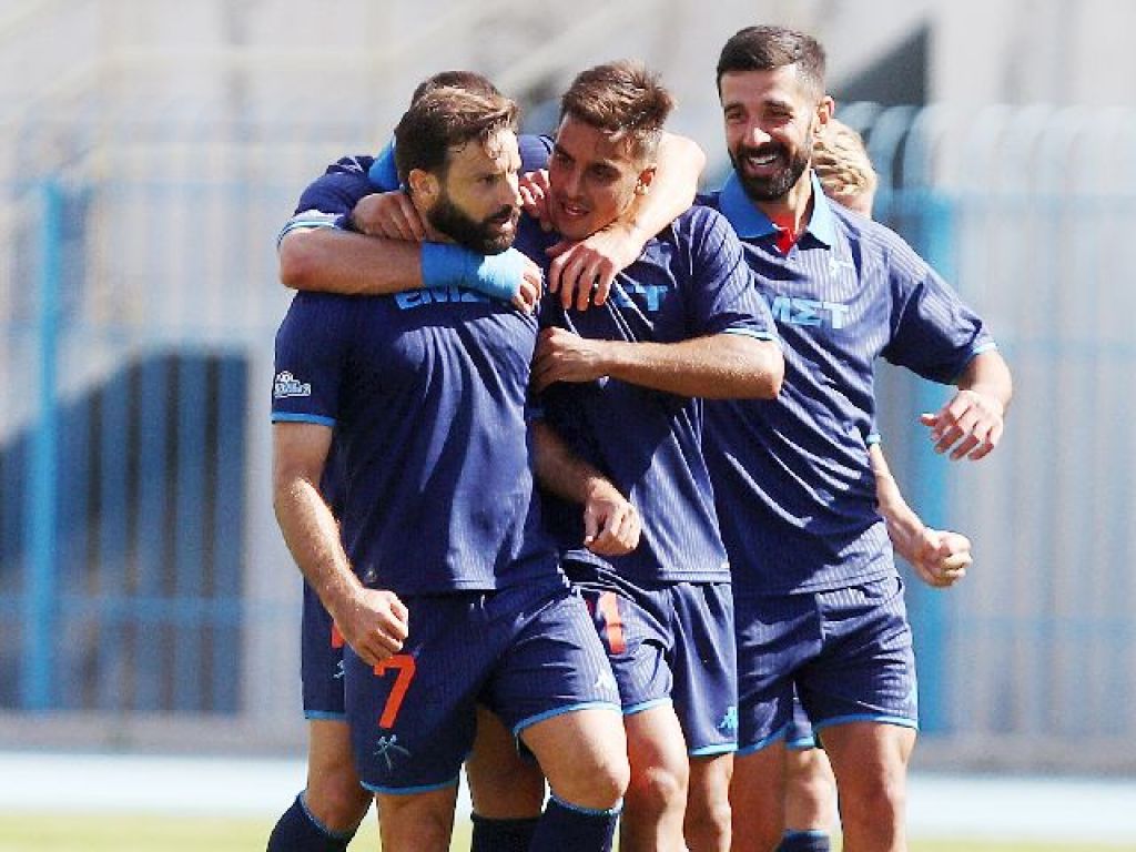 Μόνος απών ο Γερολέμου