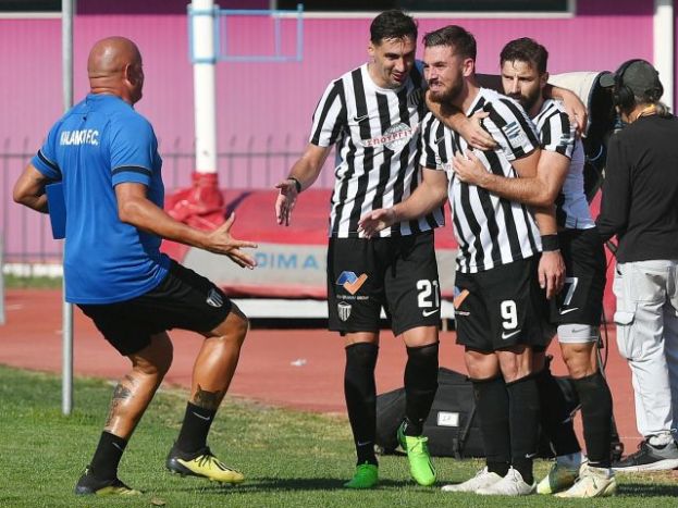 Ελεύθερος ο Ρόβας