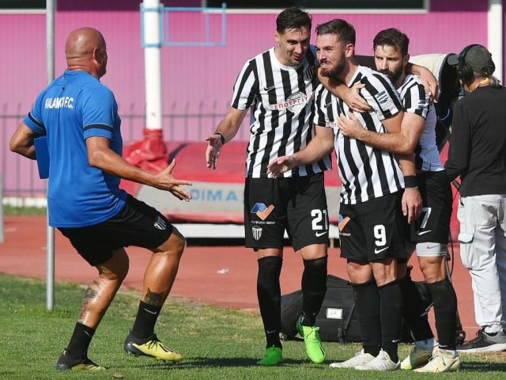 Ελεύθερος ο Ρόβας