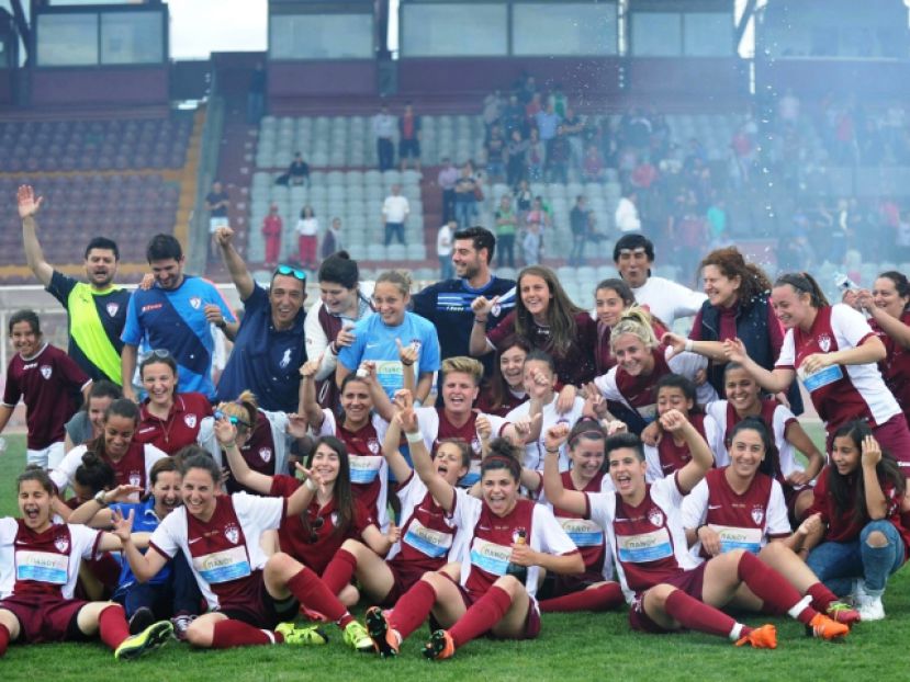 Συγχαρητήρια στη γυναικεία ομάδα