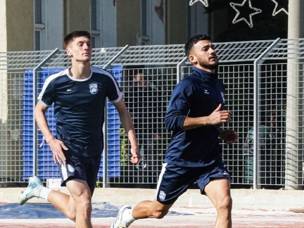 Καρέ απουσιών η Κηφισιά
