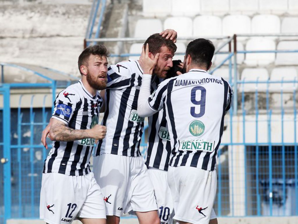 Δύο εκτός στον Απόλλωνα