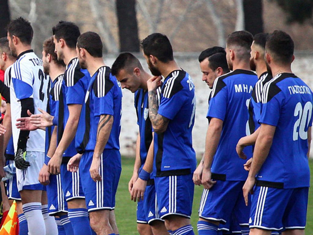 Τα λένε Τρίτη ή Τετάρτη