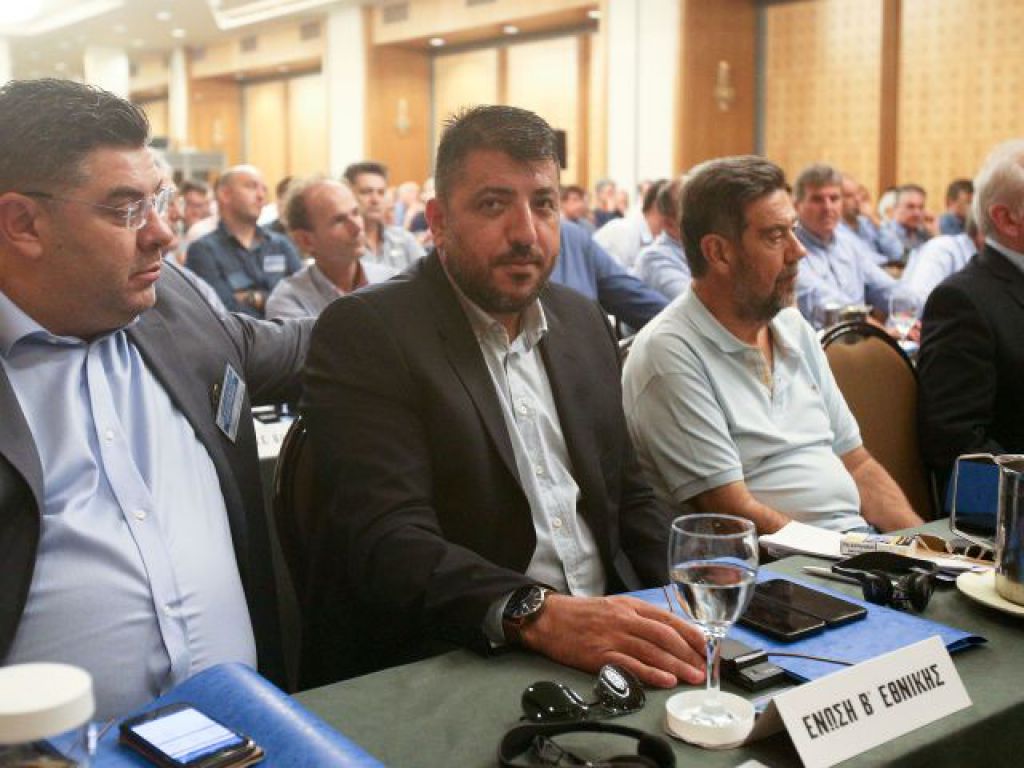 «Σέντρα μόνο με λύση»