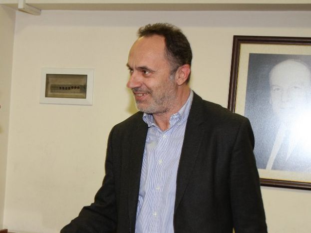 «Ούτε δήμιος, ούτε σωτήρας»