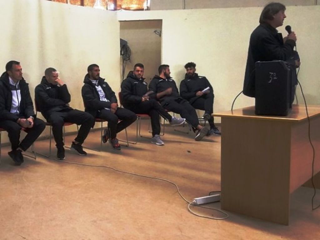 Εισιτήρια στους μαθητές (photos)