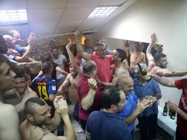 Σαμπάνιες στην Κέρκυρα (photos)